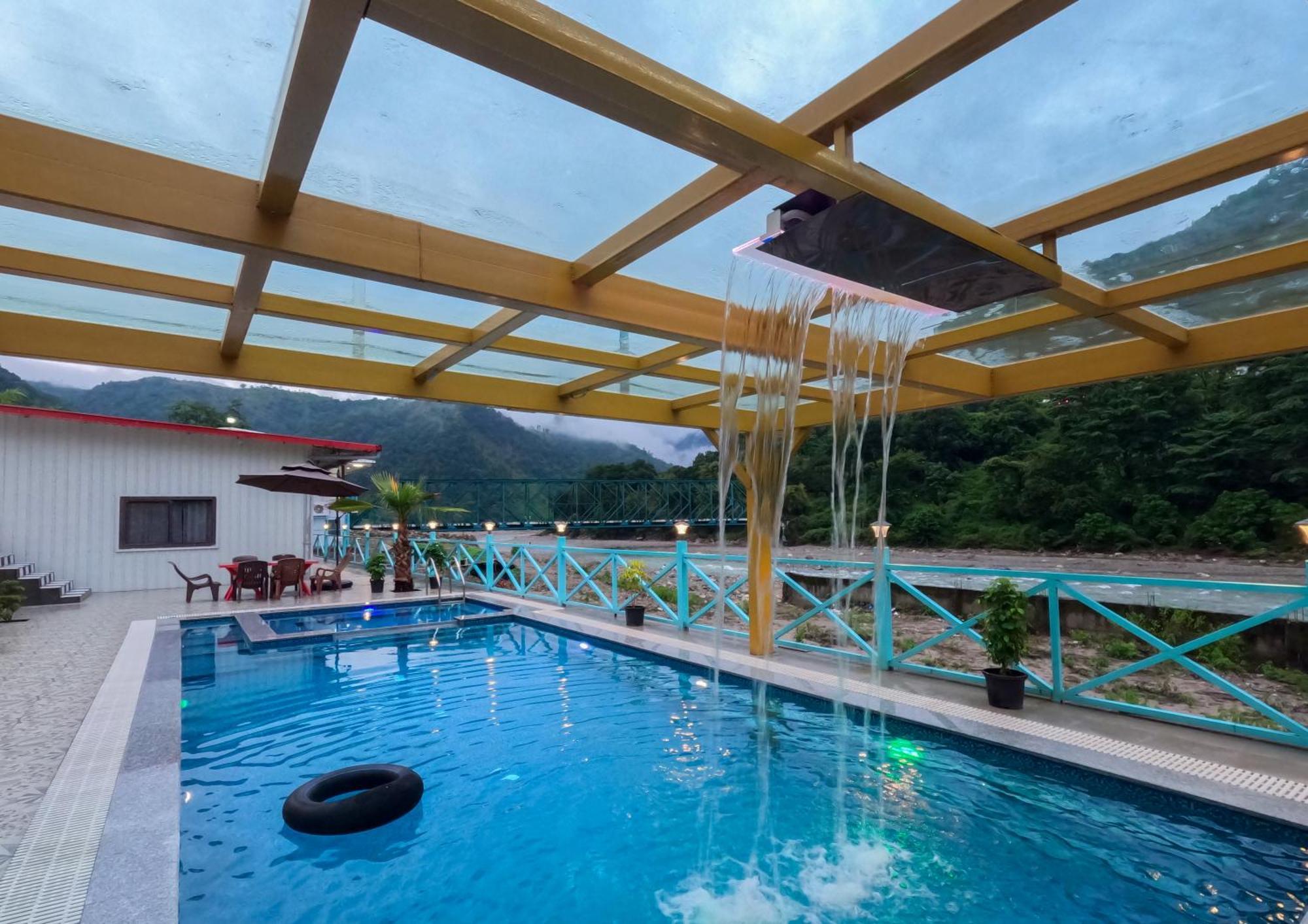 Mr River Resort - Mohanchatti Ришикеш Экстерьер фото